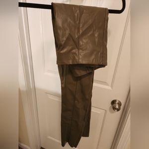 H&M olive colored leggings